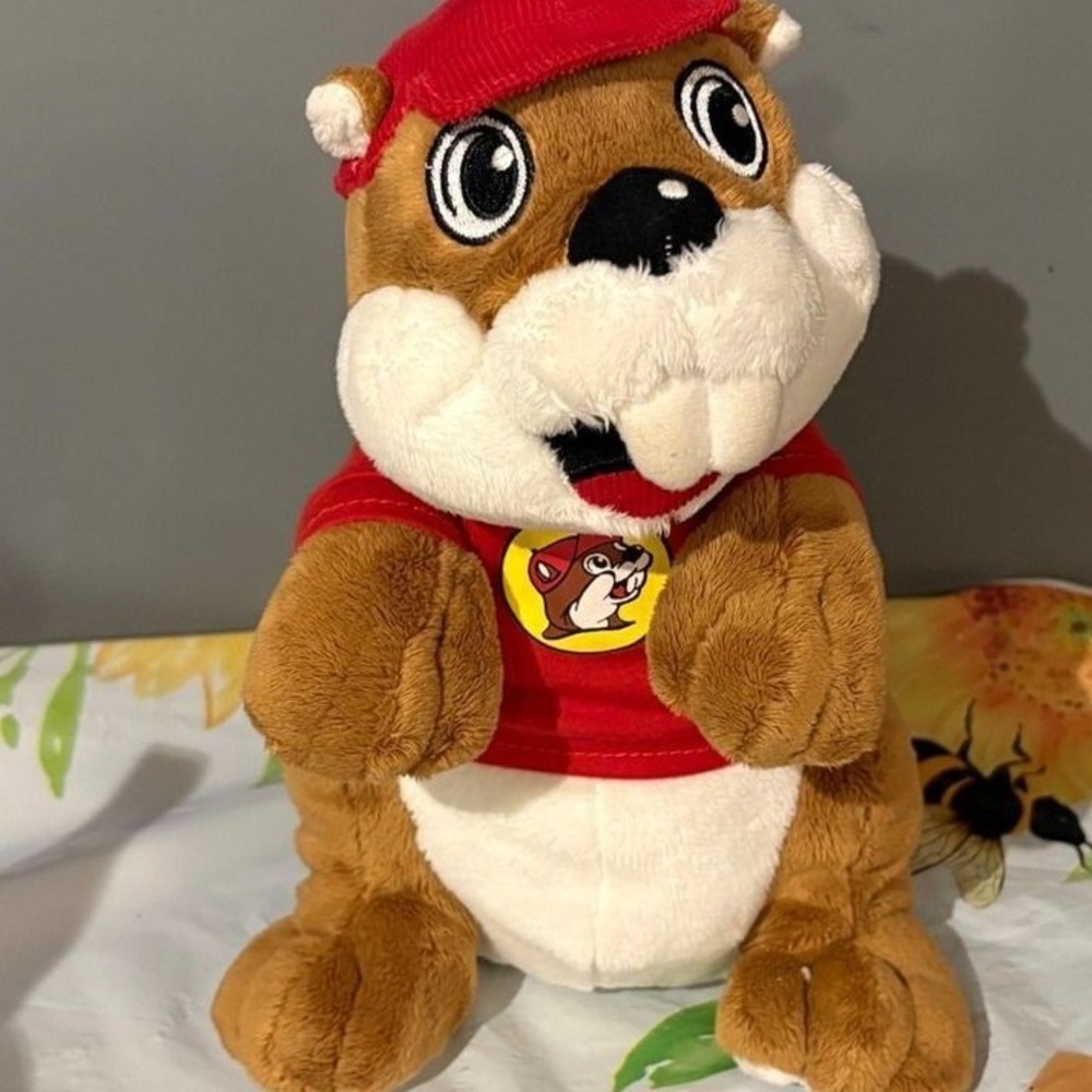 Buc-ee's Mascot Plush Beaver Stuffed Animal Red Shirt and Hat Texas Souvenir